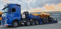 /assets/images/8/3-Achs-Tiefbett%2C%20Tiefbetttieflader%2C%20Tiefebttsattel%2C%20Meusburger%20Fahrzeugbau%2C%20Zugtransporte%2C%20Pendelachsen%20%283%29-d758a77a.jpg