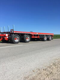 /assets/images/w/Ballast_Anh%C3%A4nger_meusburger_Fahrzeugbau_3_bis_5_Achsen_rot_zum_Transport_von_Kran_Ballast_vorne_rechts-3dcdz8bsa7td9pk.jpg